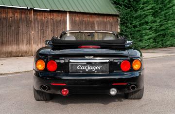 2000 Aston Martin DB7 照片 8