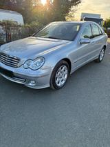 Mercedes-Benz C 180 C Limousine C 180 Kompressor AUTOMATIC - gebrauchte Mercedes-Benz C 180 aus dem Jahr 2006