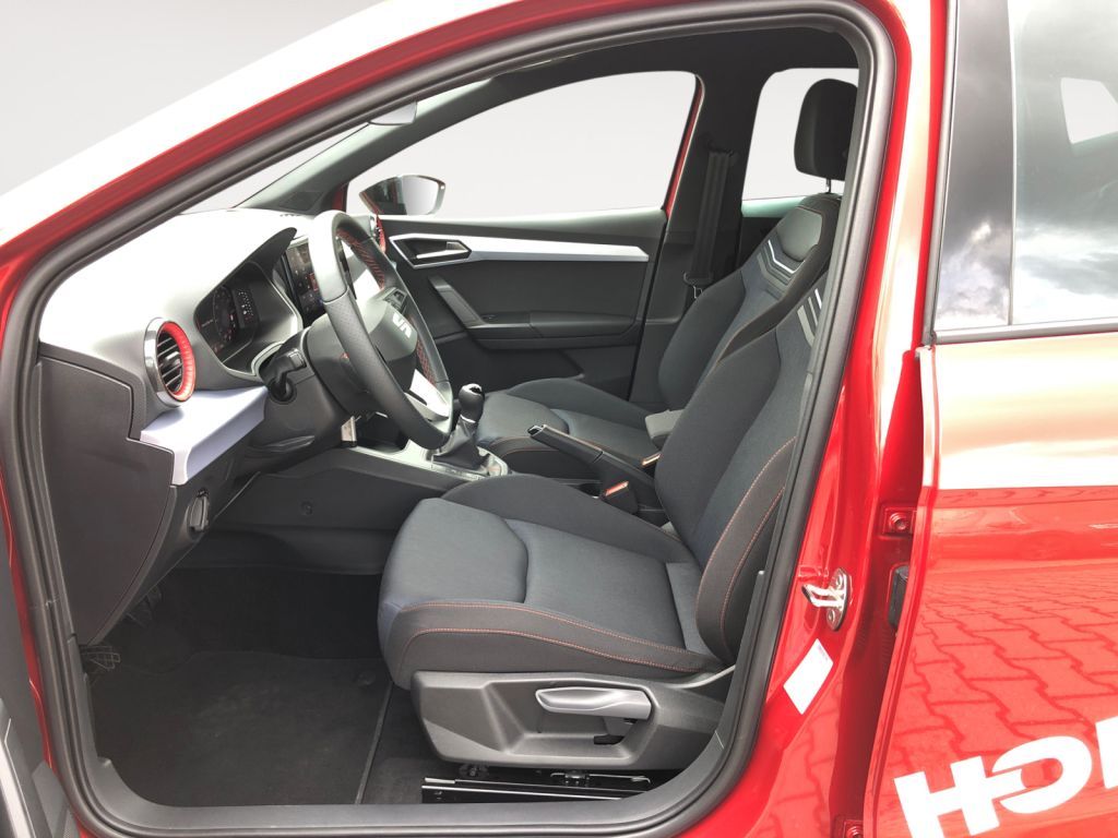 Fahrzeugabbildung SEAT Ibiza 1.0 TSI FR Navi LED Rückfahrkamera Winterp