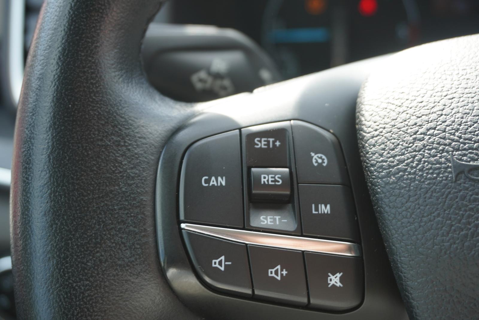 Ford Tourneo Custom Titanium X L1 Bi-Xenon Navi