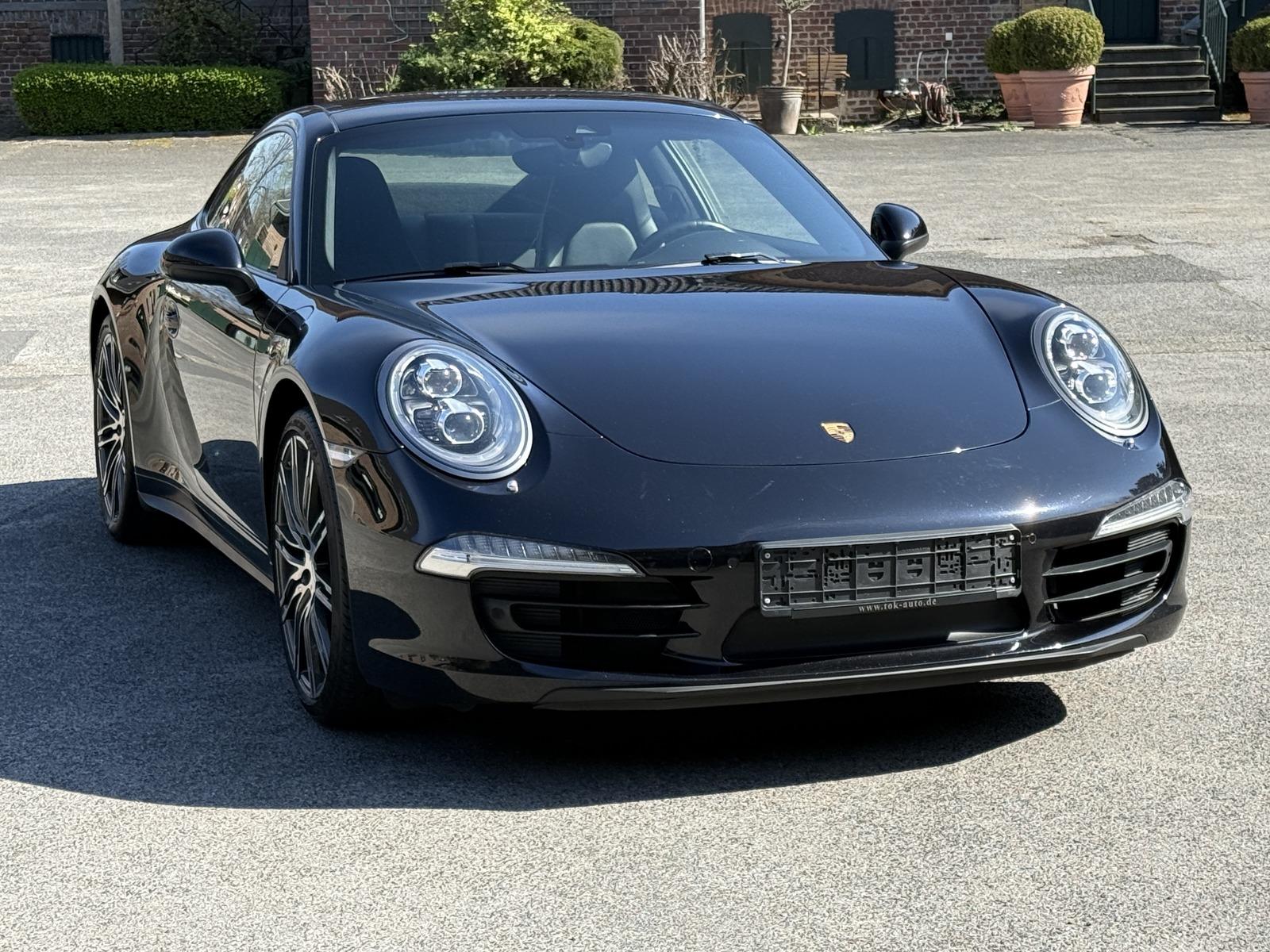Porsche 991 911  Carrera 4 Black Edition *BLACK-EDITION*