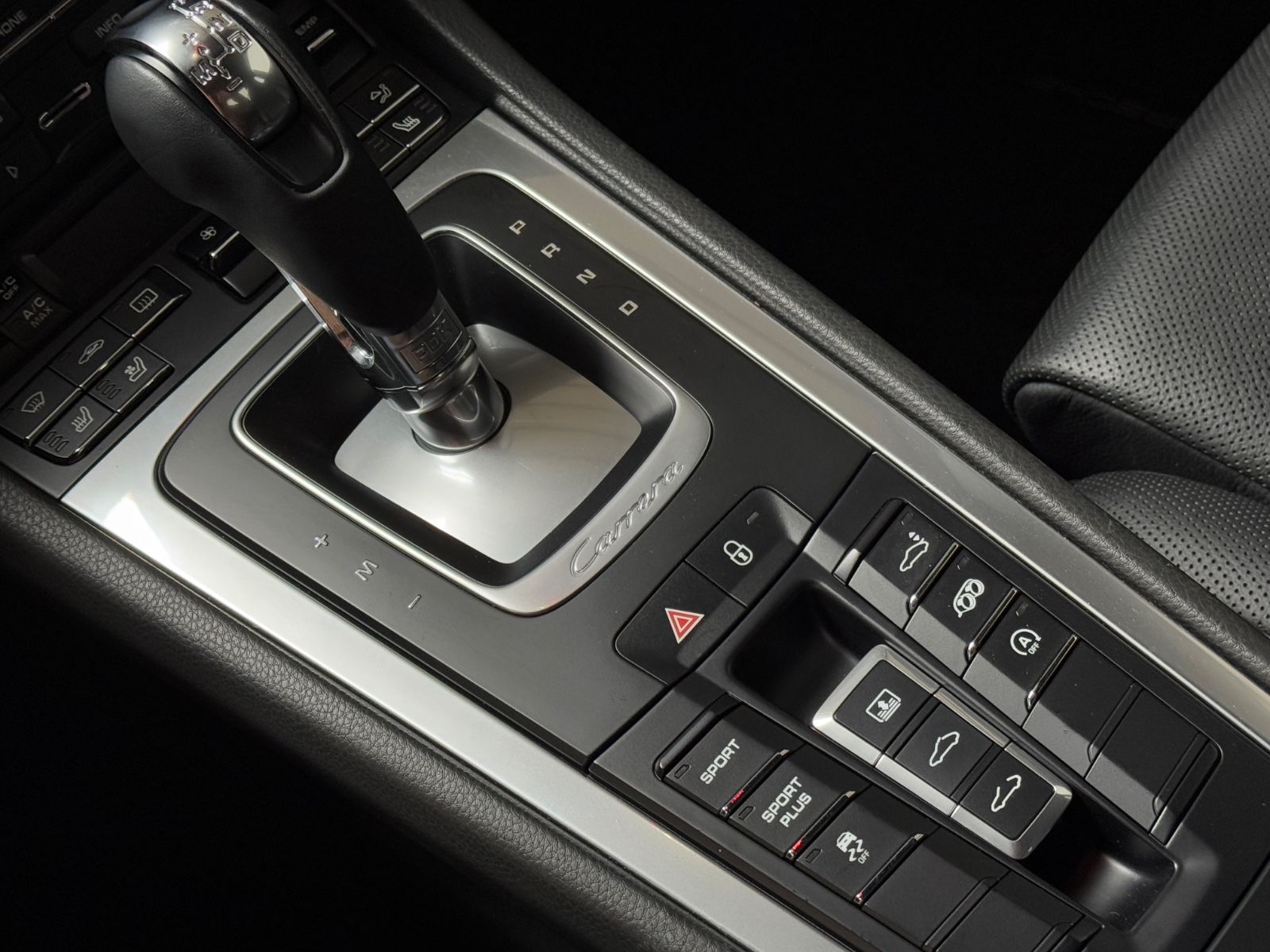 Fahrzeugabbildung Porsche 991/911 Carrera 4/Sport Chrono/SAGA/R.Kamera