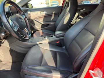 صورة 9 لـ 2014 Mercedes-BENZ A 220