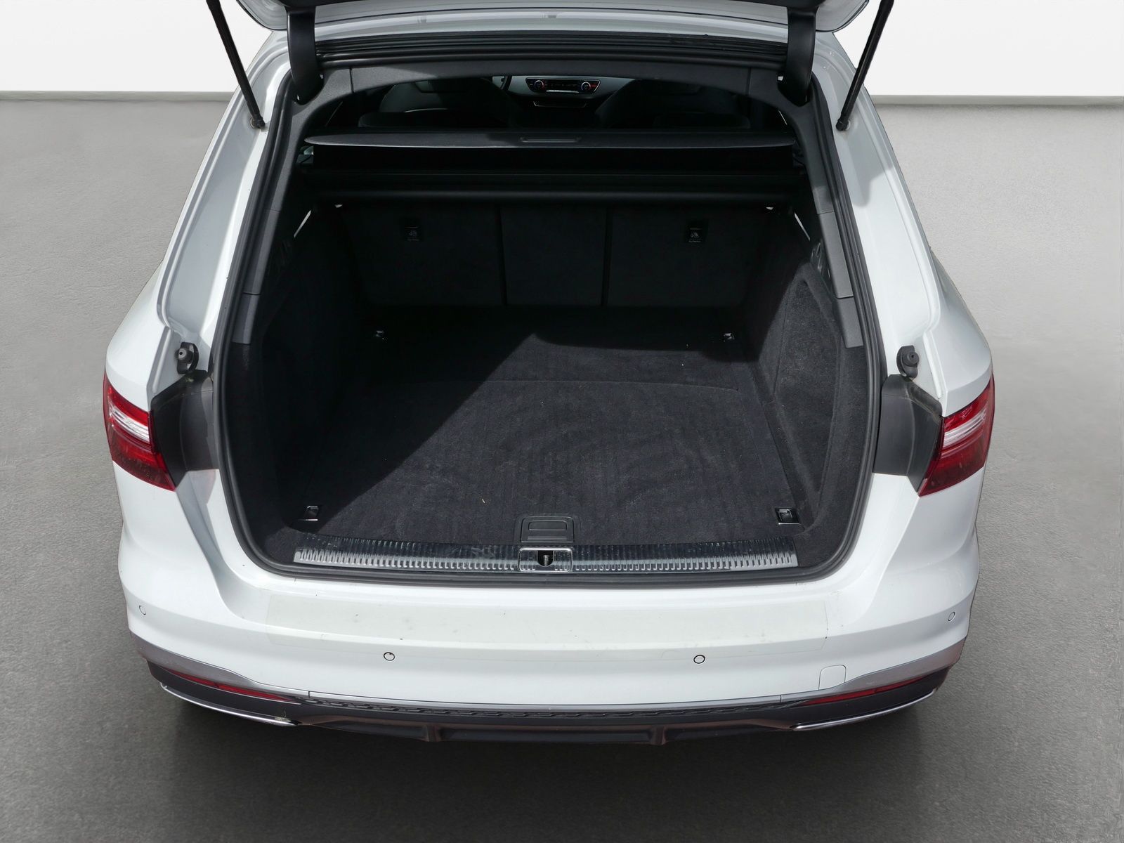 Audi A4 - Bild 11