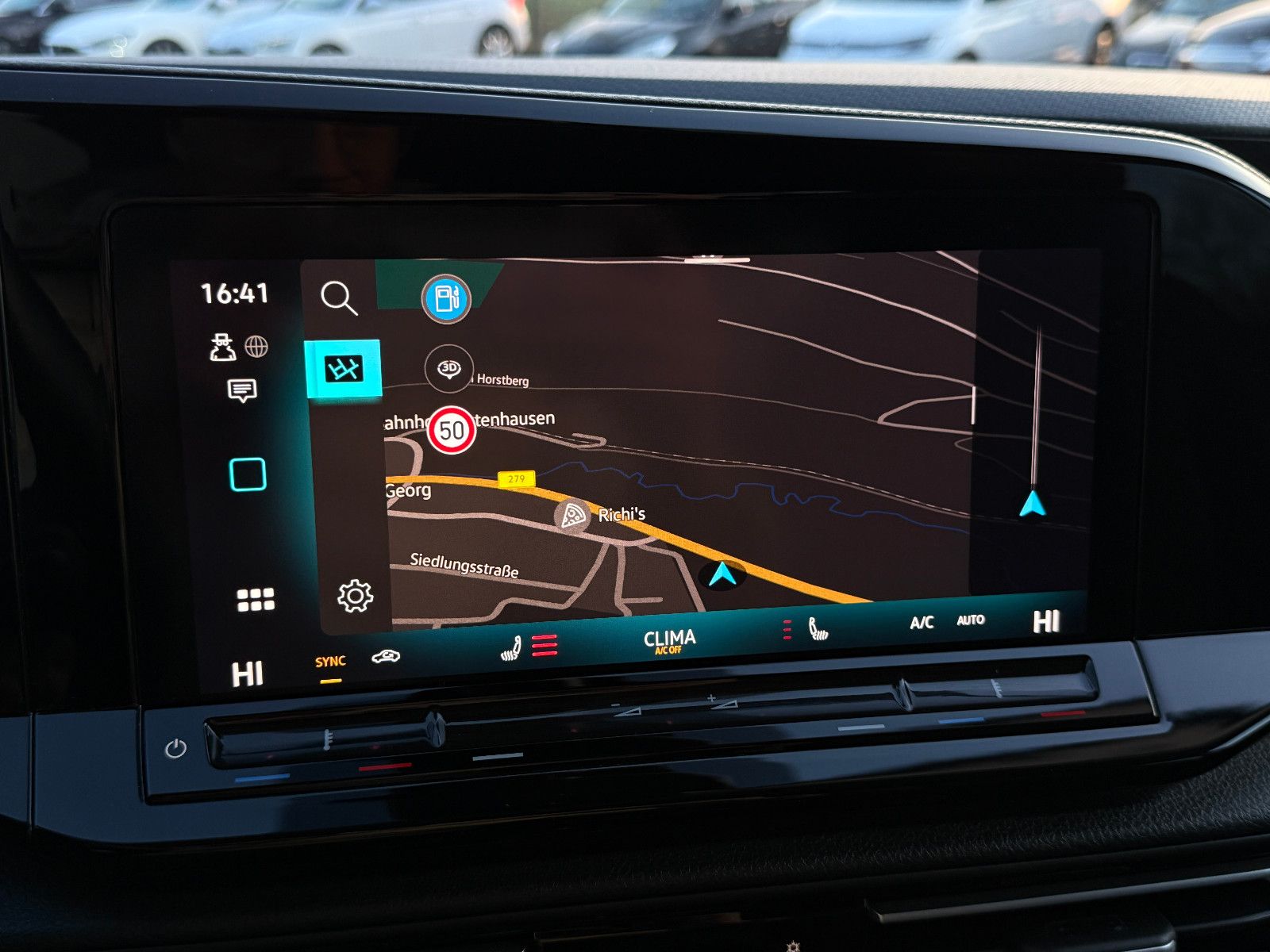 Fahrzeugabbildung Volkswagen Caddy Style TSI DSG ACC AHK Navi LED Kamera SHZ