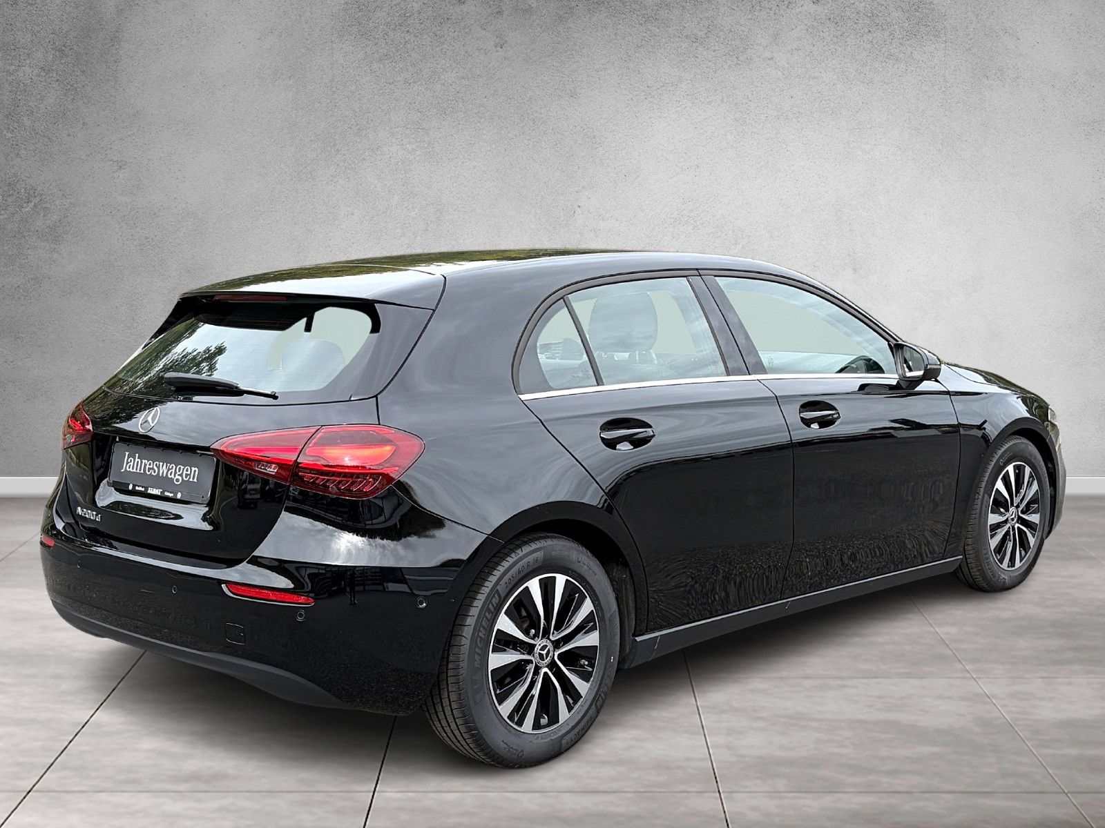 Mercedes-Benz A 200 d STYLE RFK PDC DISTRONIC TOTWINKEL LED foto 4