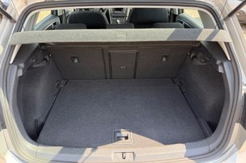 Volkswagen Golf - 12