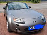 Mazda MX-5 Expression 2.0 MZR Expression - Mazda MX-5: Expression