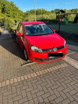 Volkswagen Golf 1.6 Trendline *KLIMAAUT*SITZHZG*60TKM!* - Volkswagen Golf: G60