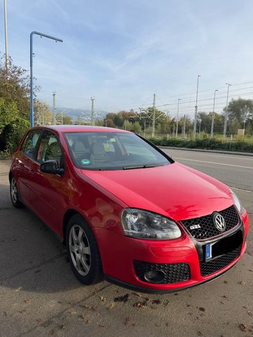 Volkswagen Golf 5 GTI