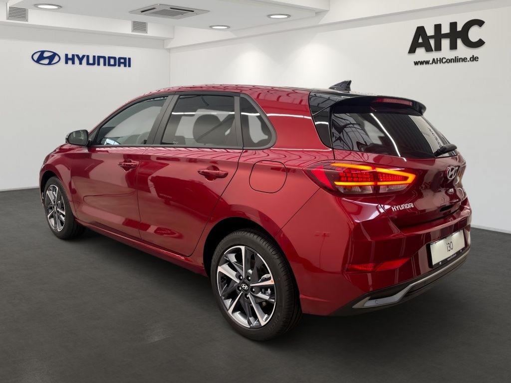 Fahrzeugabbildung Hyundai i30 FL 5-Türer (MY25) 1.5 T-GDI (140 PS) 48V 7-D
