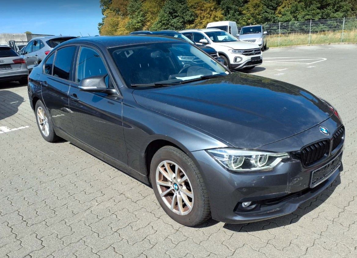BMW 320 - 1