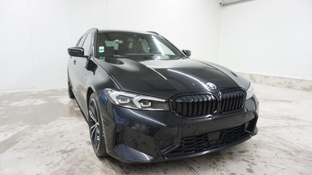 BMW 320d Touring xDrive M-Sport *Standheizung*