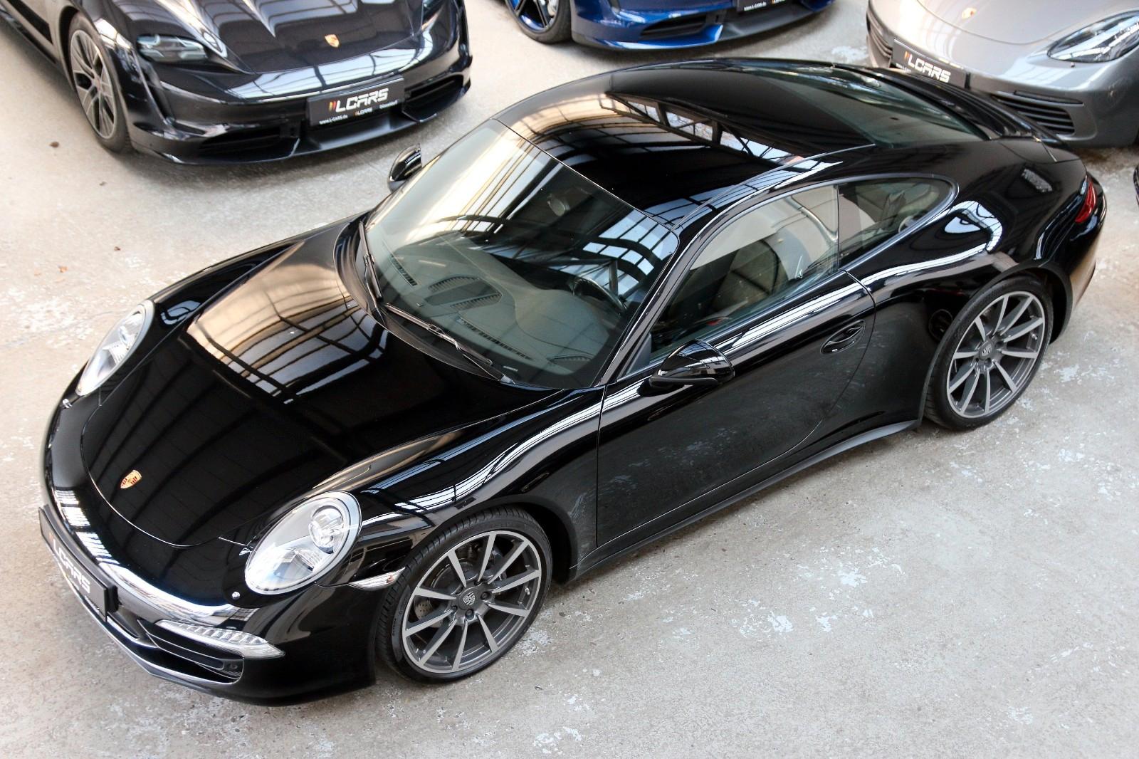 Porsche 911 Carrera 4 Schalter Sportabgasanalge PASM 20"