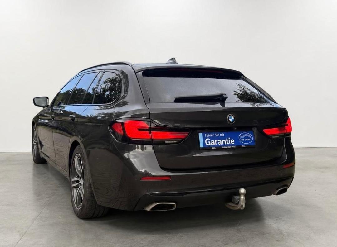 BMW 530d xDrive M-Sport PANO/AHK/LEDER/KEYLESS