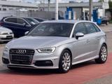 Audi A3 Sportback S line Sportpaket MFL' PDC' TEMP - Audi A3 mit Benzin-Antrieb: Limousine, Line Sportpaket