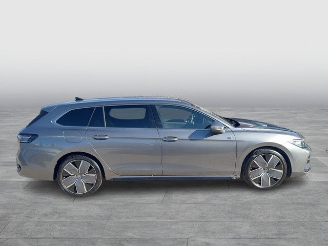 Volkswagen Passat Variant - Bild 5