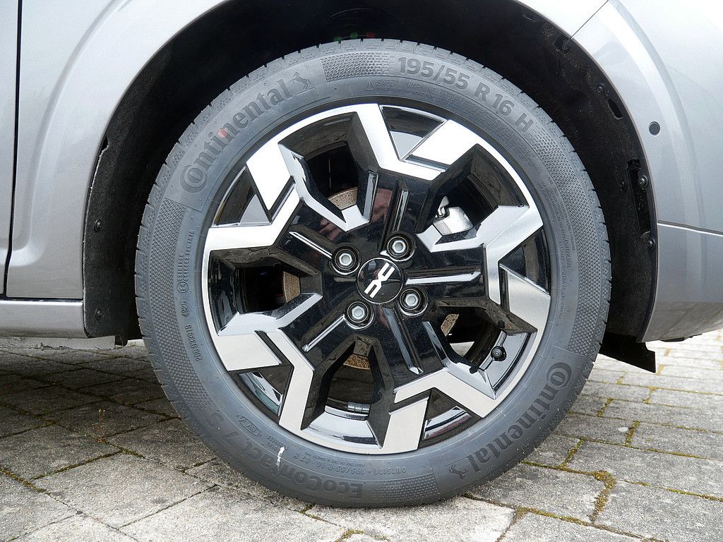 Fahrzeugabbildung Dacia Sandero Journey TCe 100 FACELIFT 2026