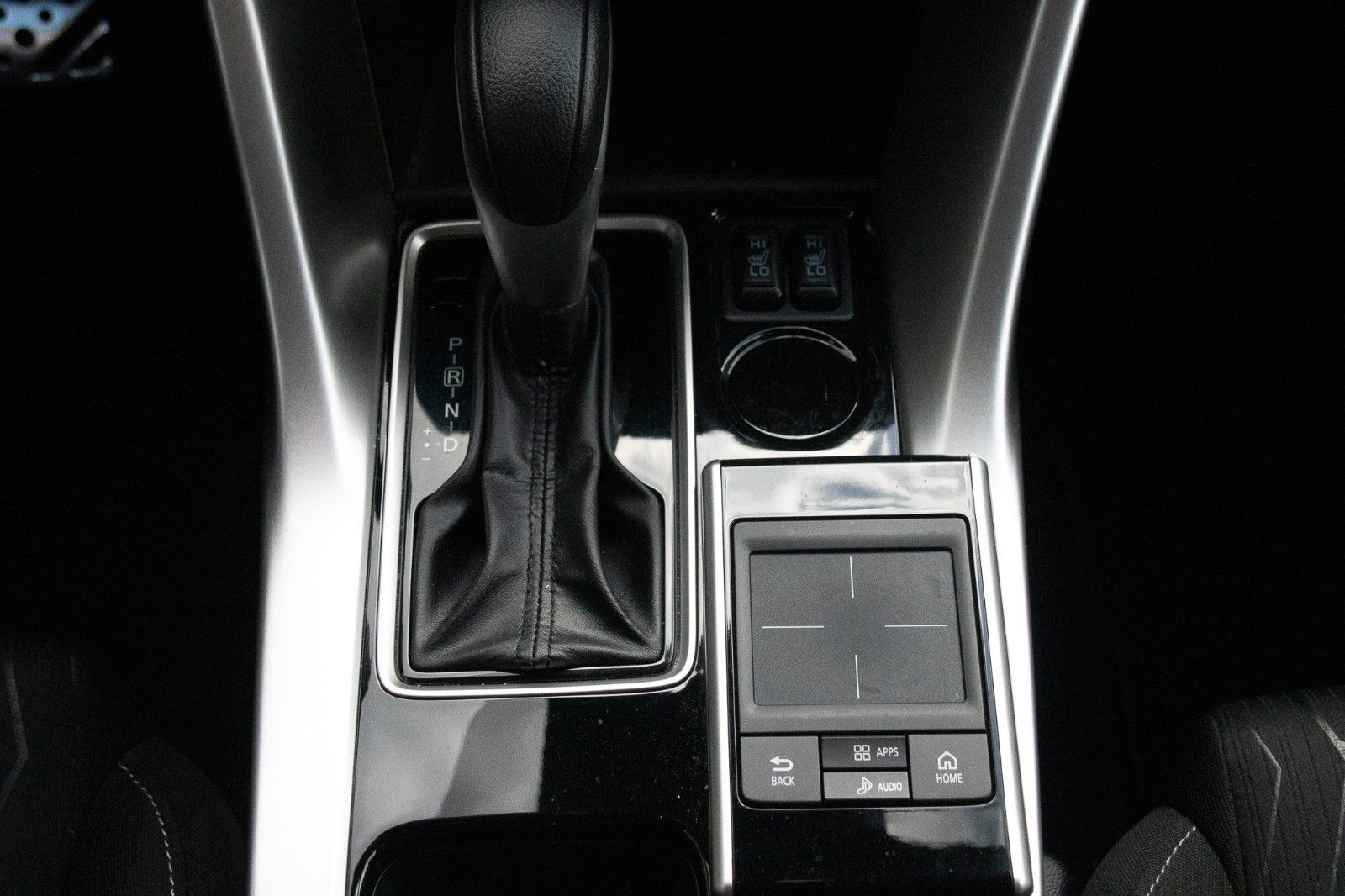 Fahrzeugabbildung Mitsubishi Eclipse Cross Connect 1.5l TB 2WD CVT 1. Hand