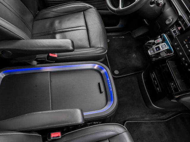 Hyundai Staria 2.2 Signature 4WD Leder Autobahnassistent