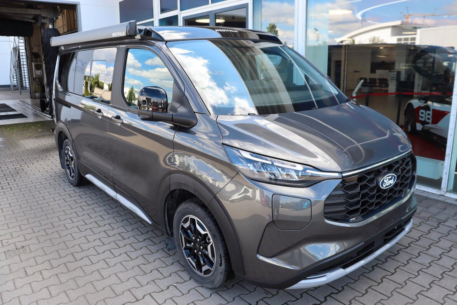Ford Camper NUGGET Active PHEV 340/L1 0,99%* FIN