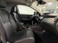 NISSAN Qashqai 1.6Tekna 2.Hand LED NAVI CAM AHK LEDER NISSAN Qashqai 1.6Tekna 2.Hand LED NAVI CAM AHK LEDER