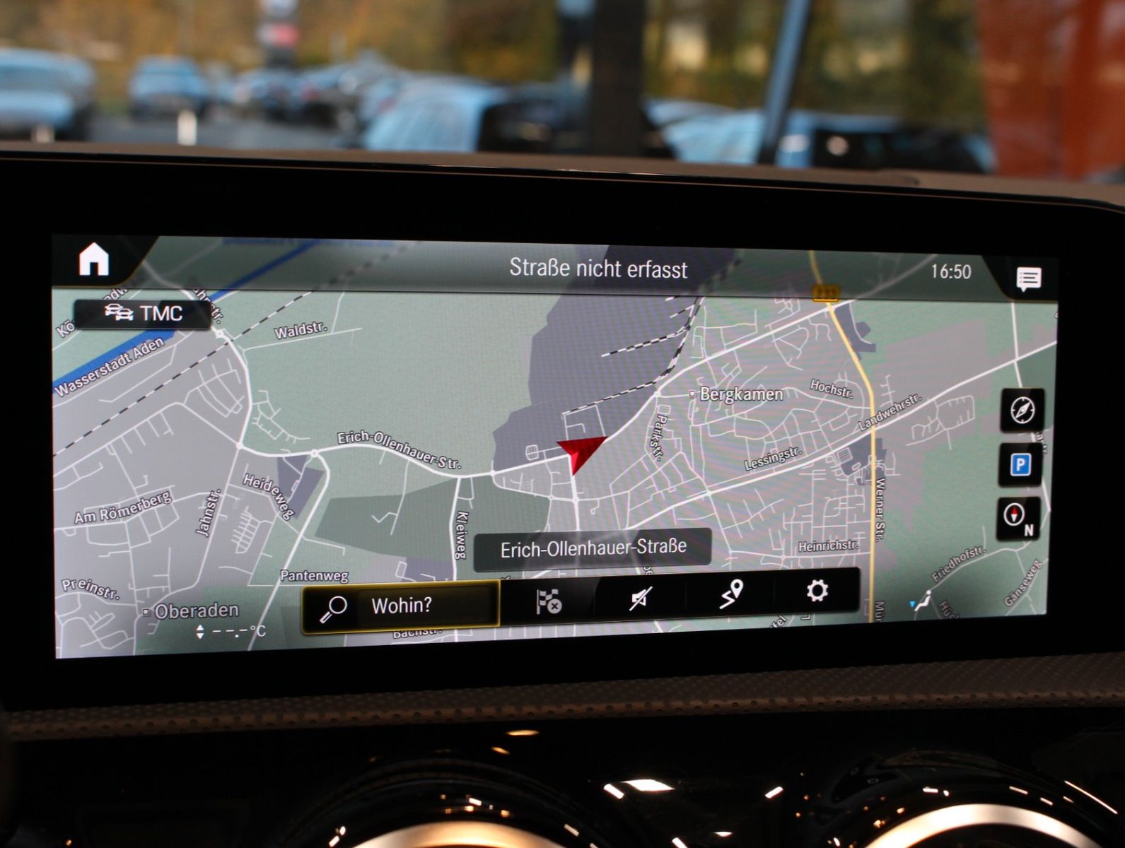 Fahrzeugabbildung Mercedes-Benz A 200 Limousine AMG Line Widescreen*Ambiente