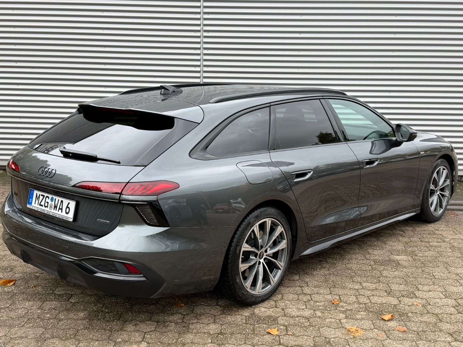 Fahrzeugabbildung Audi A6 Avant 2.0 150 kW TDI quattro