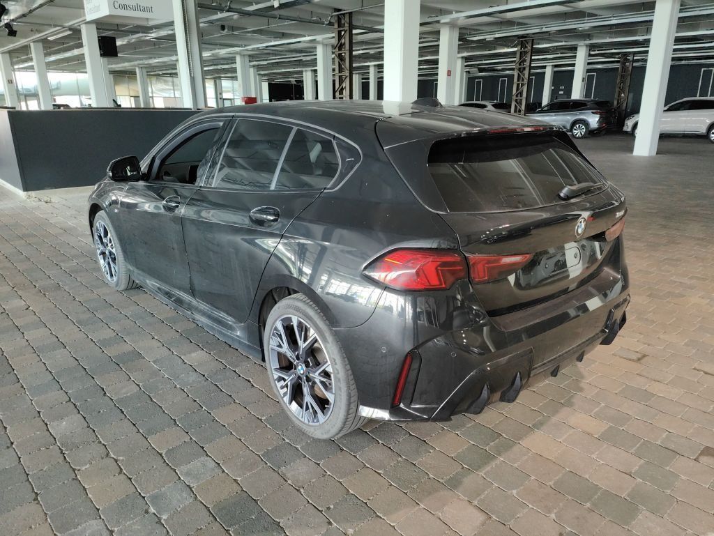 BMW 120 F70 - d Hatch M Sport Design F70 - d Hatch M imagem 2