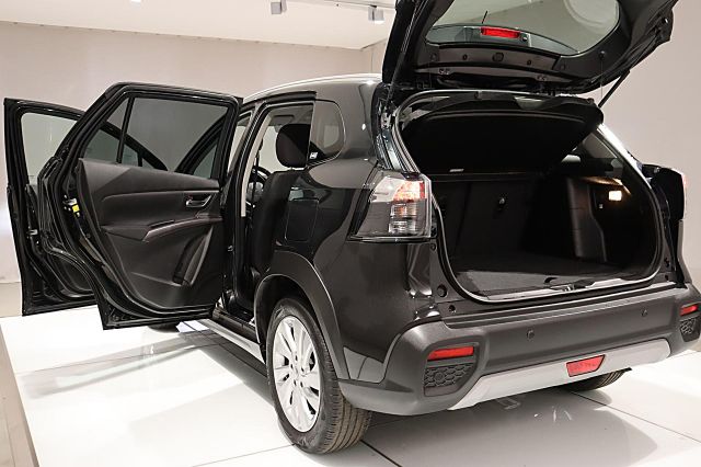 SX4 S-Cross 1.4 M-Hybrid Allgrip SHZ TEMPOMAT KA