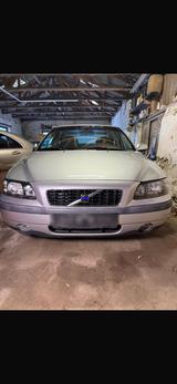 Volvo S60 2.4 5-Zylinder | TÜV bis 10/2027... - Volvo S60 mit Benzin-Antrieb: Limousine, 2.5