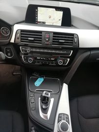 BMW 318 - 9