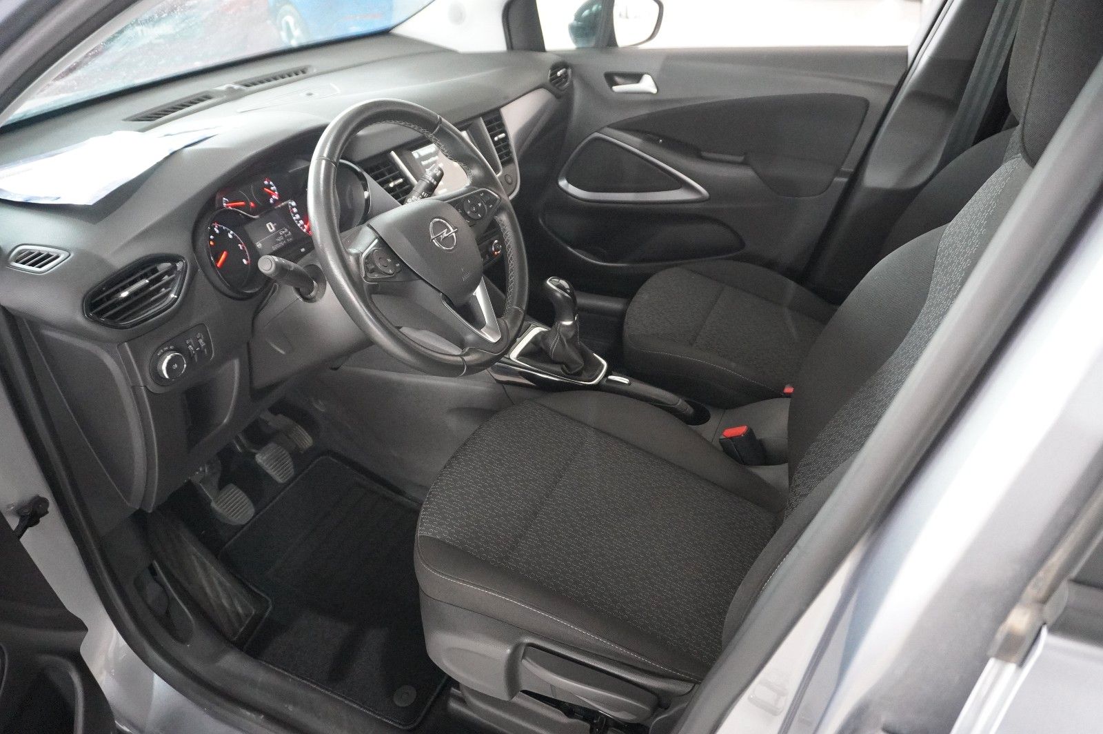 Fahrzeugabbildung Opel Crossland (X) 1.2 EDITION NAVI/LED/KAMERA/DAB+