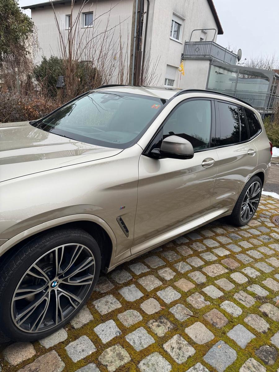 BMW X3 M40i Pano Standheizung 21 Zoll + Radsatz