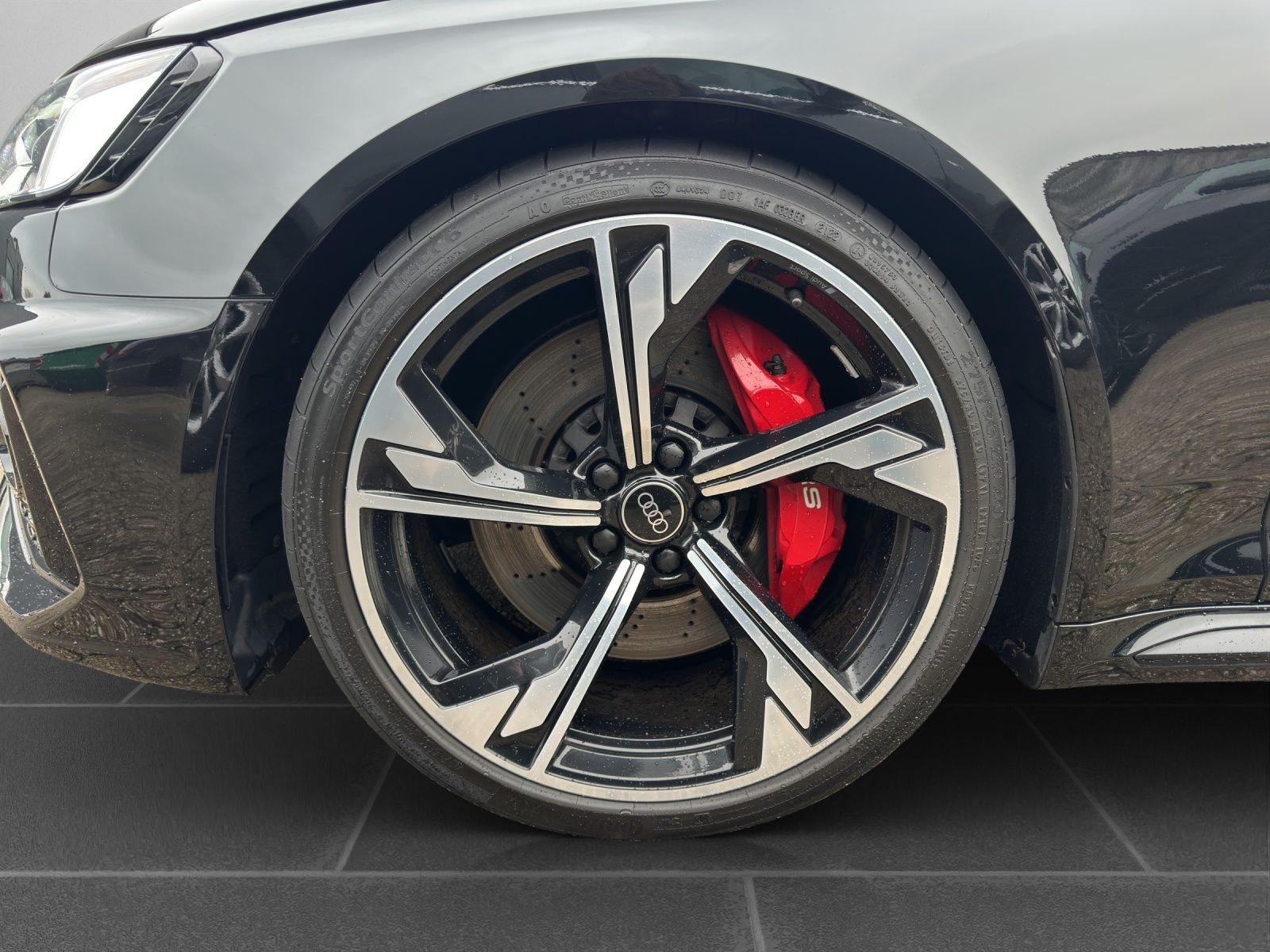 Audi RS4 - Bild 8