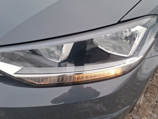 Touran 1.5 TSI Comf+1.Hand+Navi-Vorb.+AZV+Sitzh.