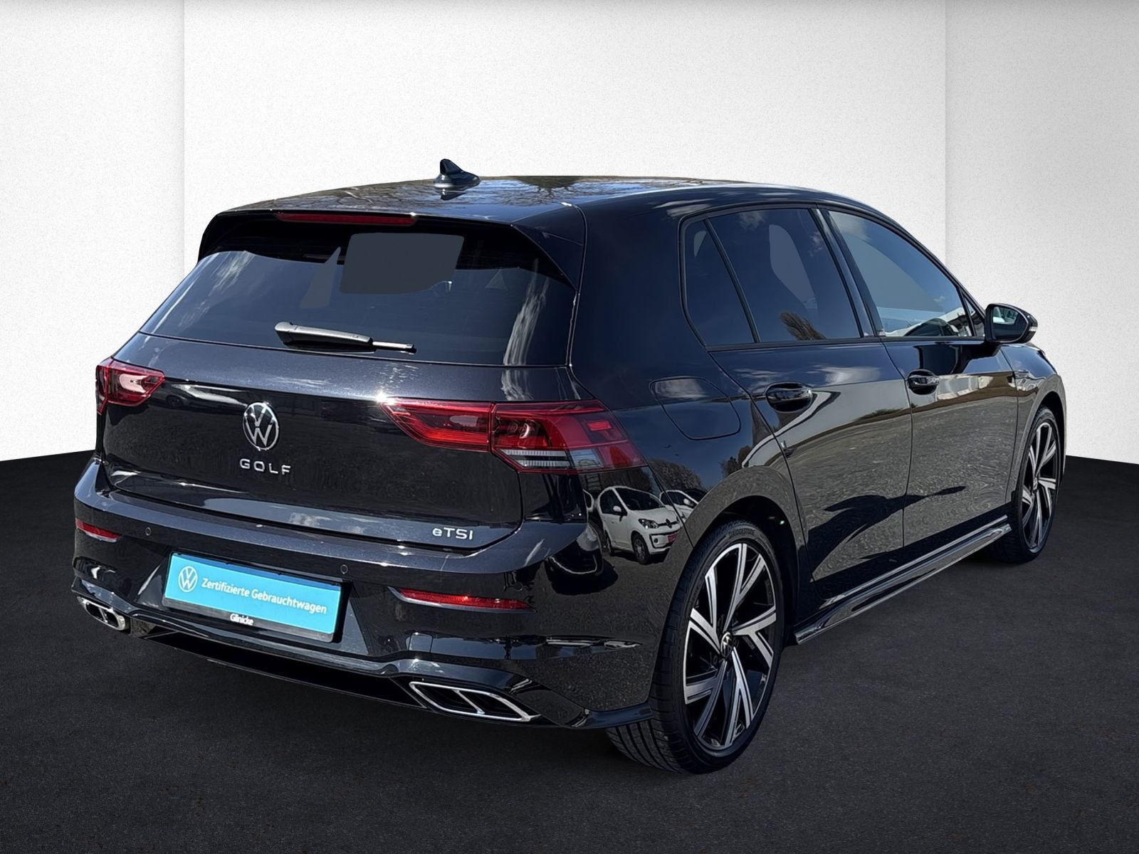 Volkswagen Golf VIII R-Line 1.5eTSI DSG RFK LED ACC SHZ App foto 2
