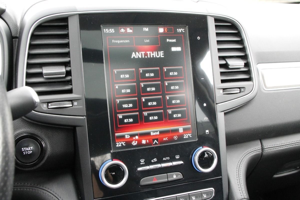 Fahrzeugabbildung Renault Koleos INITIALE PARIS BLUE dCi 185 4WD X-tronic