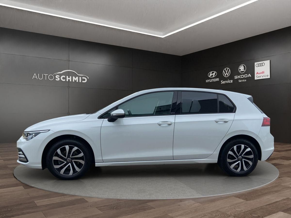 Golf VIII 1.5 TSI 6-Gang Matrix-LED StHz Panoram