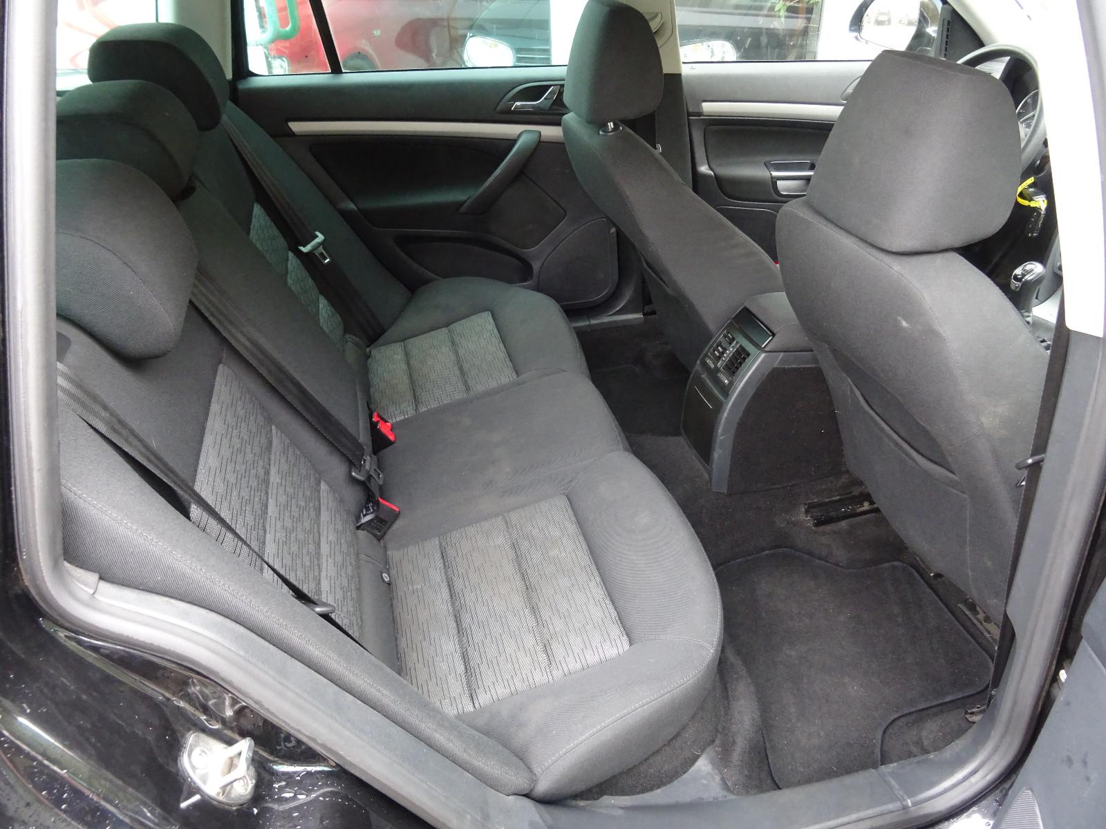 Skoda Octavia 2012 — photo 13