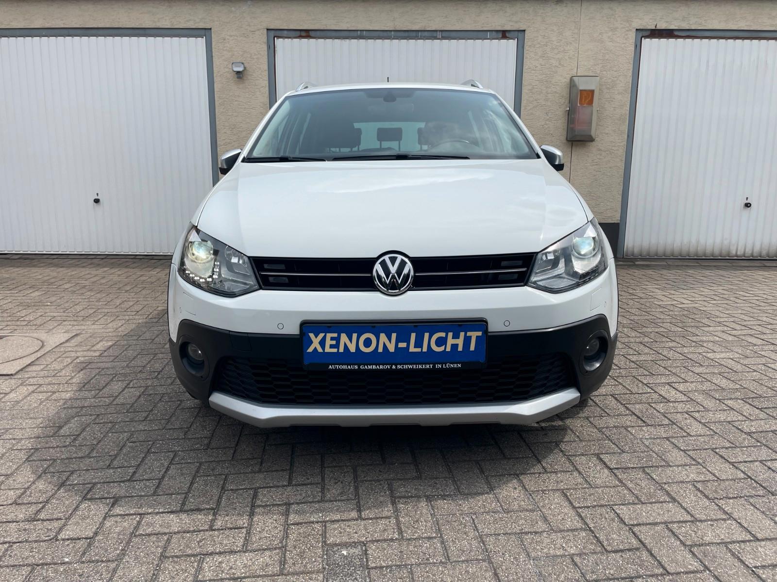 Volkswagen CROSS NAVI MEDIA XENON KAMERA PDC ALCANTARA SHZ