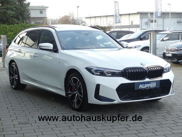BMW 330 eDrive Tour M Sportp.°Pano° AHK°AdLED°elSitz