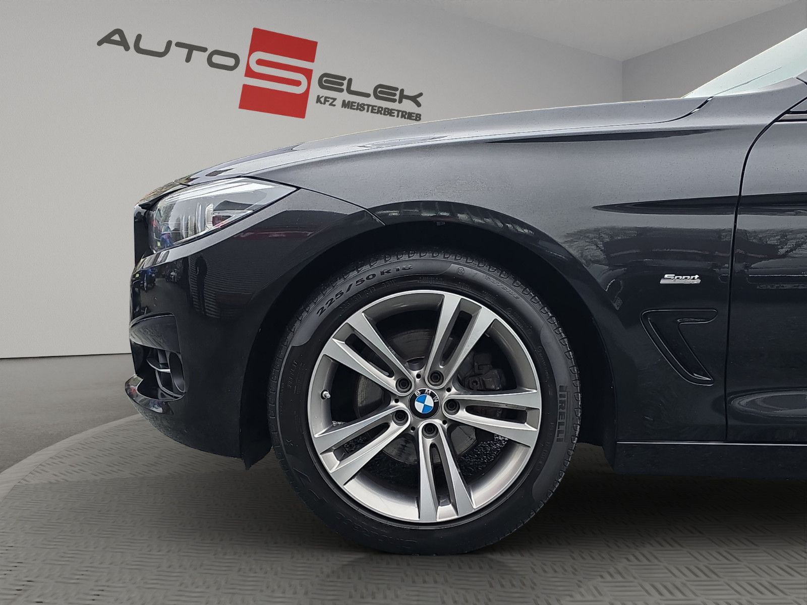 Fahrzeugabbildung BMW 320 3 Gran Turismo xDrive Sport Line Aus 1.Hand