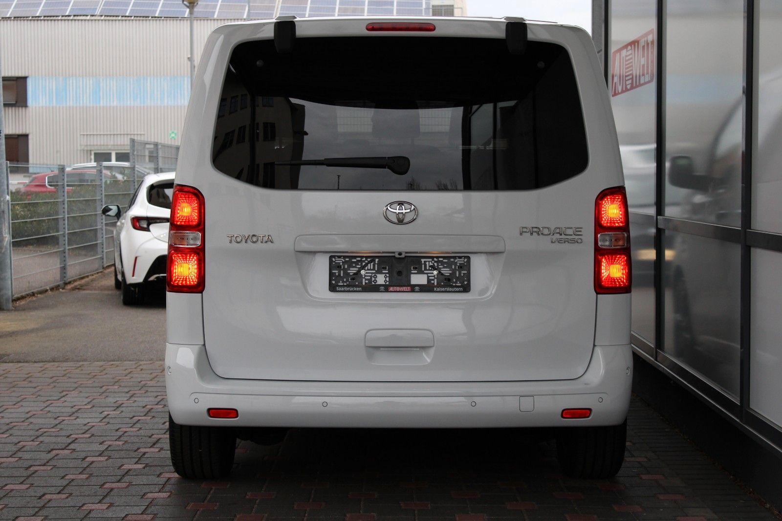 Fahrzeugabbildung Toyota Proace Verso L1 2.0 Executive AT