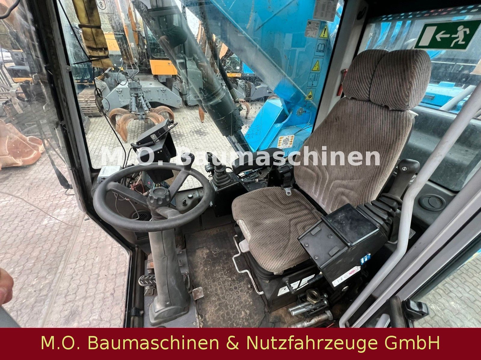 Fahrzeugabbildung Fuchs MHL 340  / AC  /Polypgreifer / ZSA /AC / Hochf.K