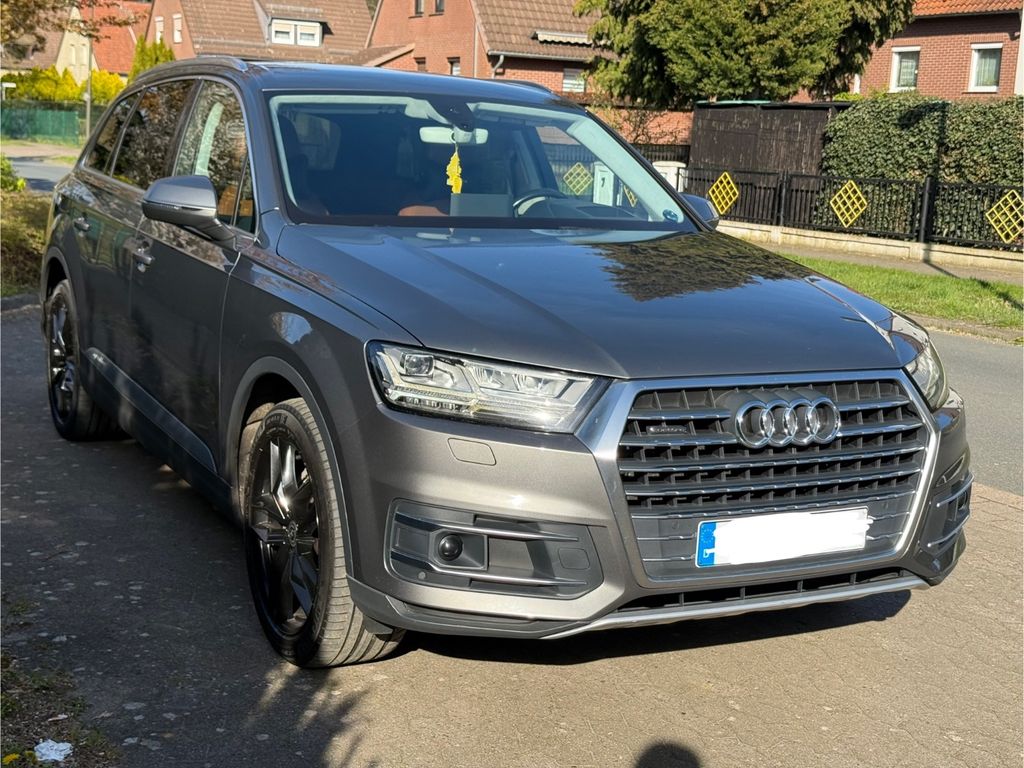 Image of Audi Q7