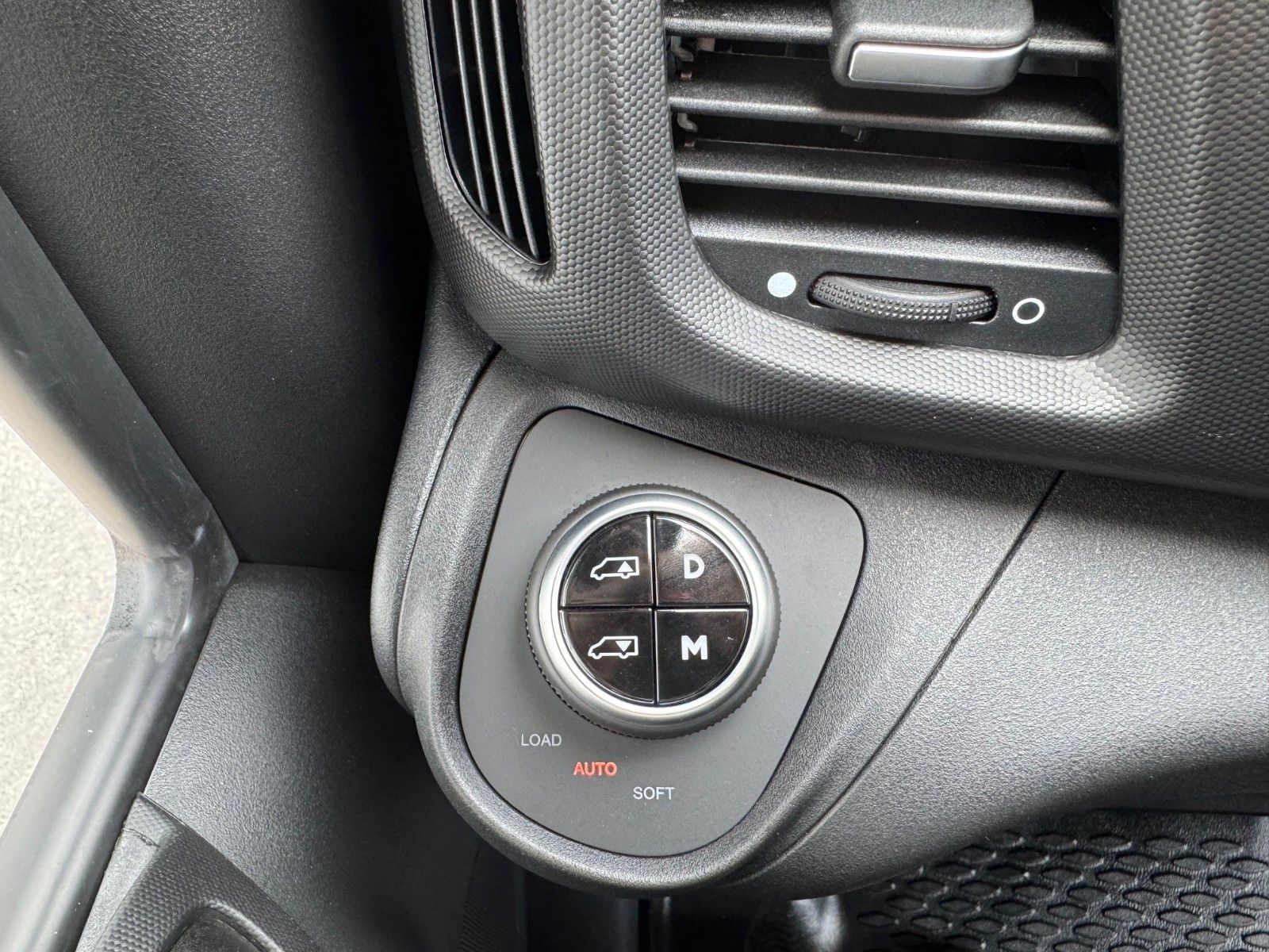 Fahrzeugabbildung Iveco Daily 70C21 3.0L *L4*H3*Automatik*LED*Luft*