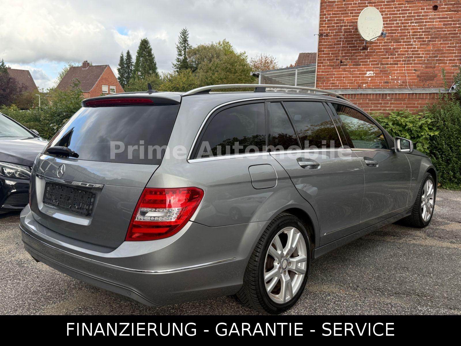 Mercedes-Benz C180 2011 — photo 7