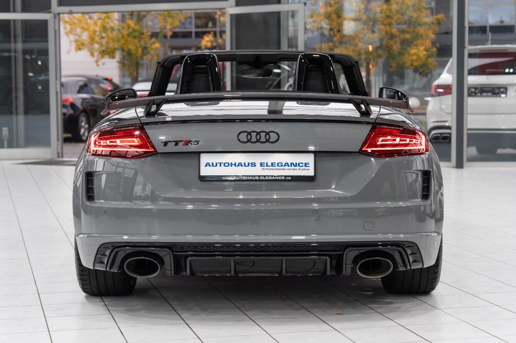 Audi TT RS