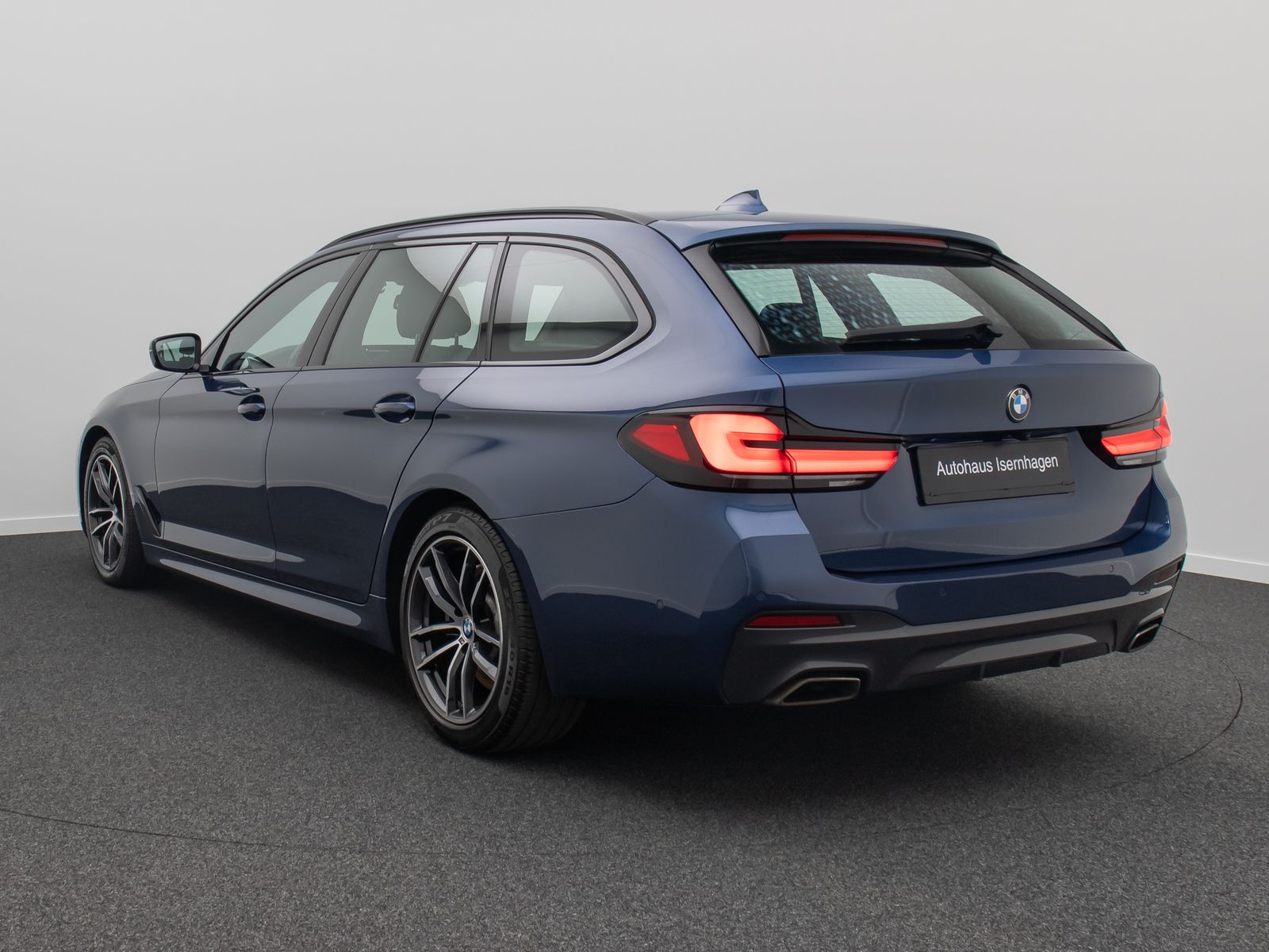 Fahrzeugabbildung BMW 540d xD M Sport ACC DAB Kamera HUD Laser Komfort